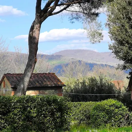 Tommasini La Torre Apartment *